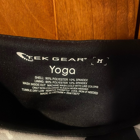 Tek Gear New with tags Yoga top size Med - Picture 6 of 8